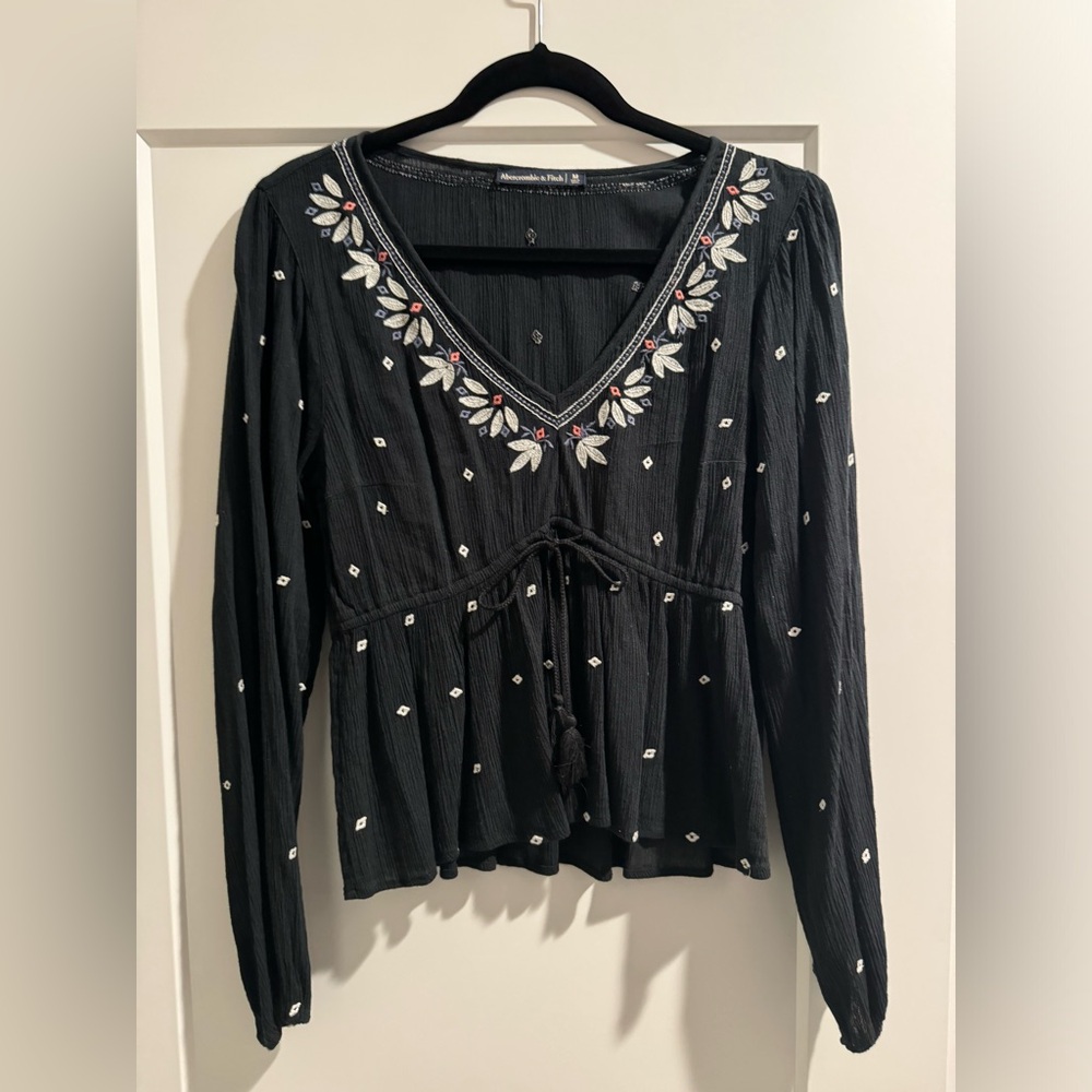 Long Sleeve Abercrombie & Fitch Top